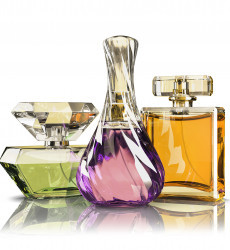 Manipulation de flacons de parfum